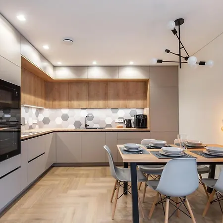 3 Bedroom Apart/24h Self Check In/free Parking/up To 6 People/ Vilnius