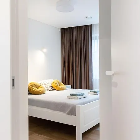 3 Bedroom Apart/24h Self Check In/free Parking/up To 6 People/ Apartment Vilnius